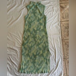 Green and Yellow Sleeveless Maxi Dress